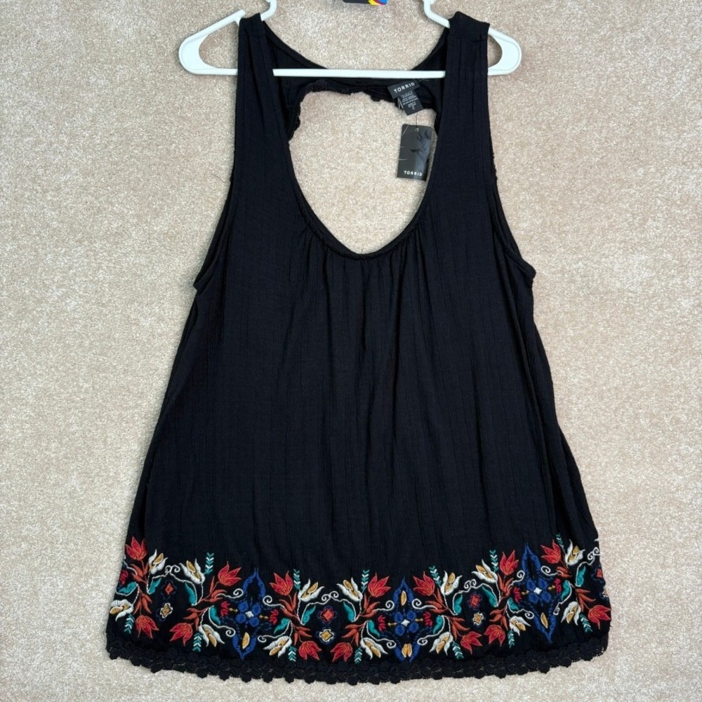 NWT TORRID Embroidered Tank Top Women's 2X Black Gauze Boho Keyhole Back